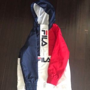 A fila windbreaker